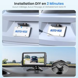 Caméra AUTO-VOX étanche, montée au-dessus de la plaque d’immatriculation, affichant un large angle de vision pour les manœuvres en marche arrière.